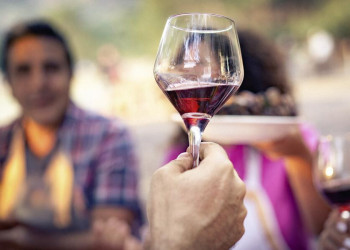 Ein Glas Wein - zum Wohl